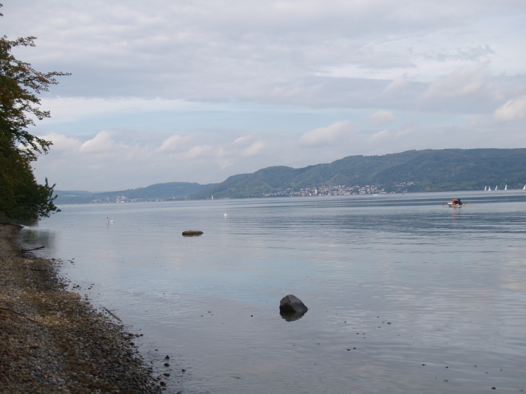 Bodensee - Bild 2 von 5 - Blick-ueber-Bodensee.jpg